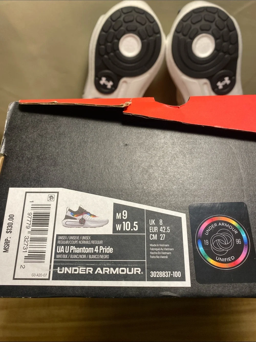 Under Armour UA U Phantom 4 Pride Shoes Unisex Wht/Blk Men’s 9/ WMNS 10.5 NWOT